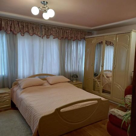 Лаванда Яремче Екстериор снимка