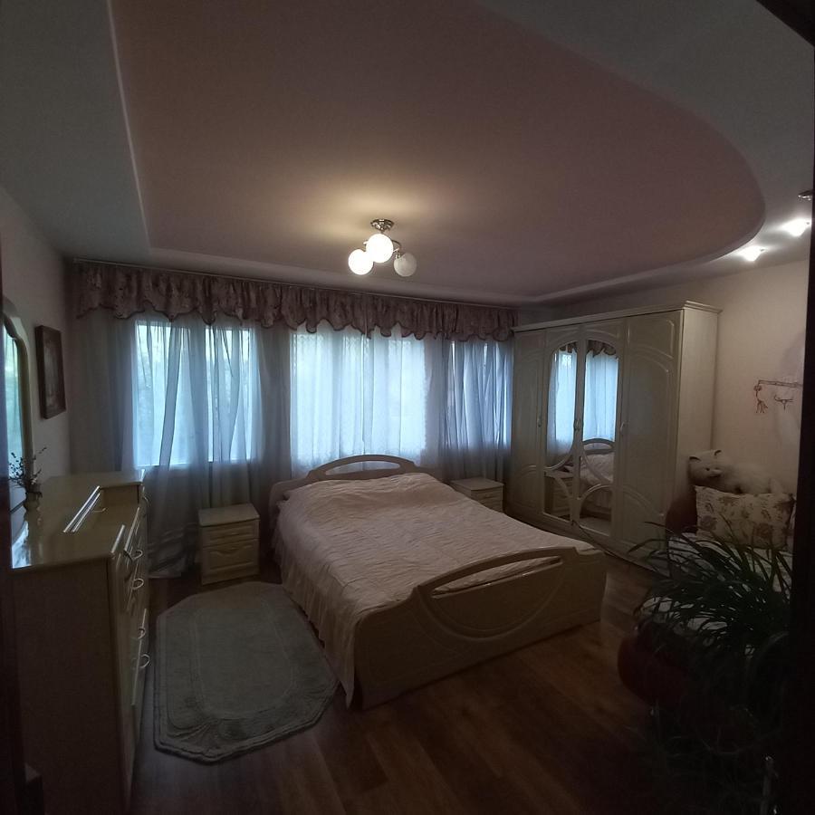 Лаванда Яремче Екстериор снимка