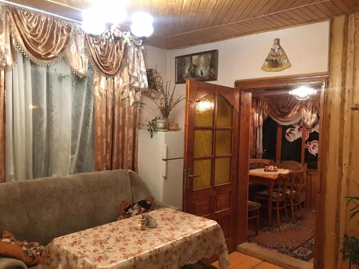Лаванда Яремче Екстериор снимка